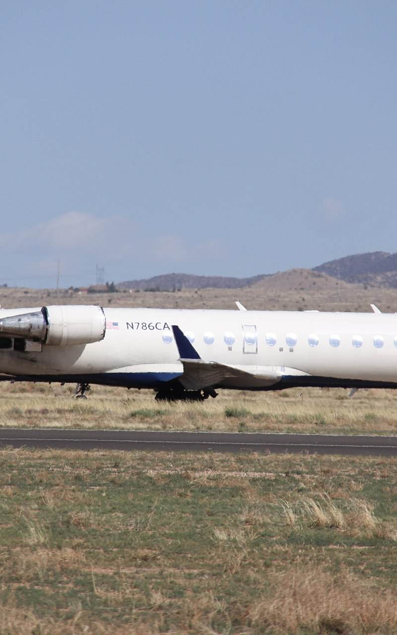 N786CA - Bombardier