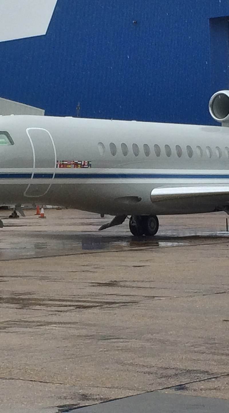 N786CS - Business jet