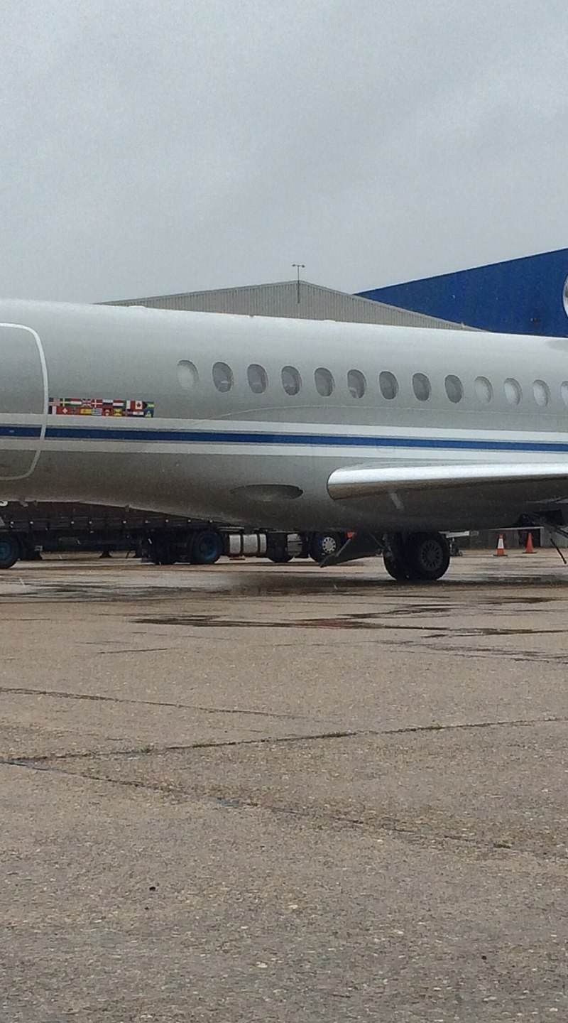 N786CS - Business jet