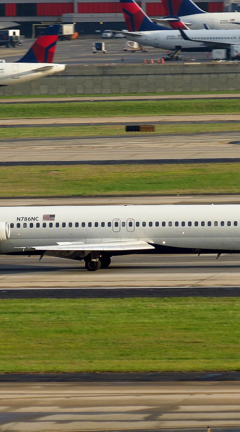 N786NC - Douglas