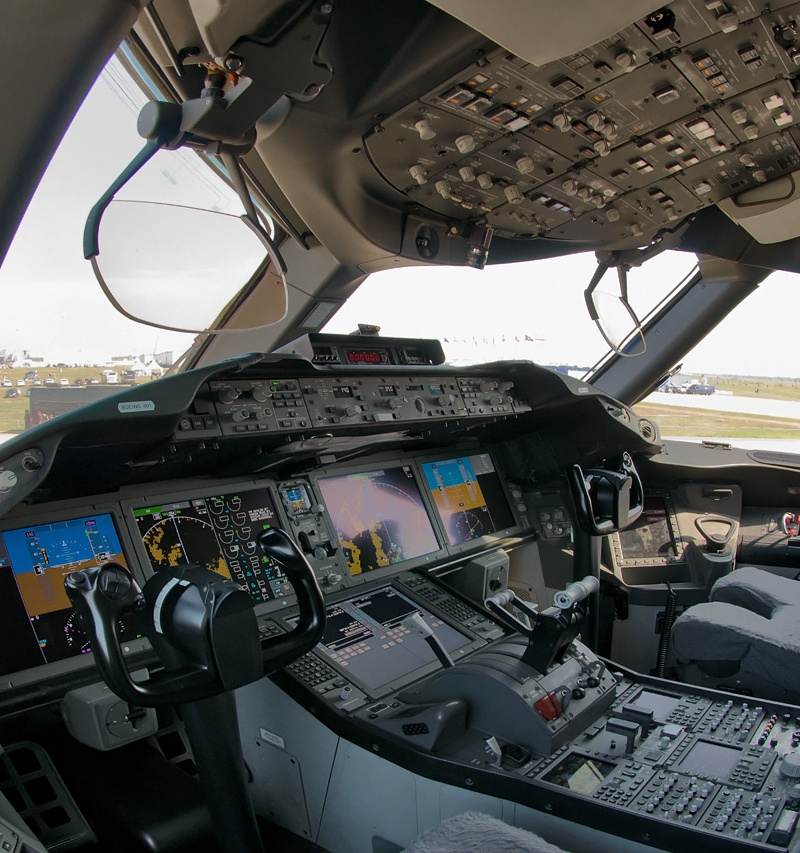 N787BA - Aircraft