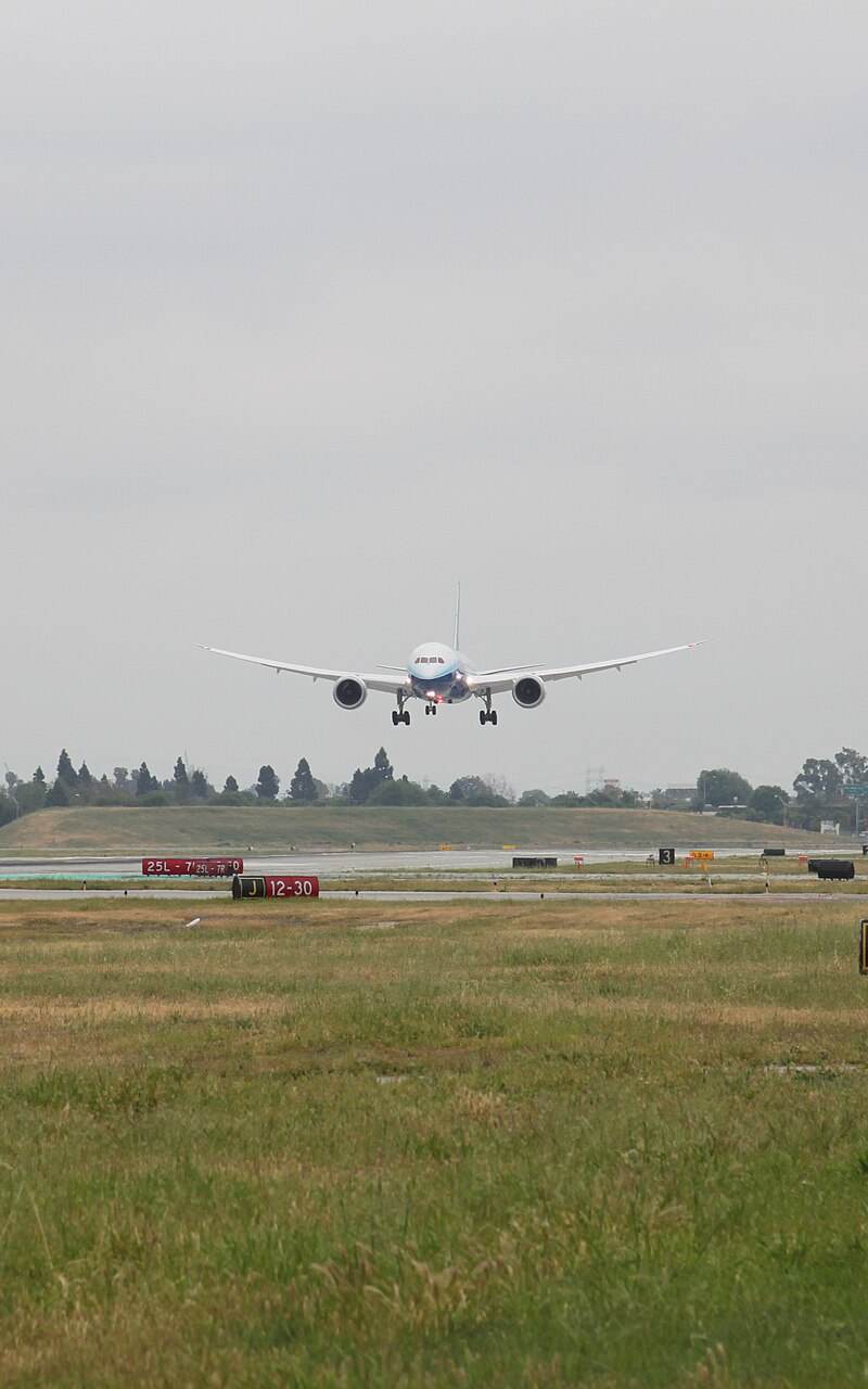 N787BX - Twin-engine aircraft
