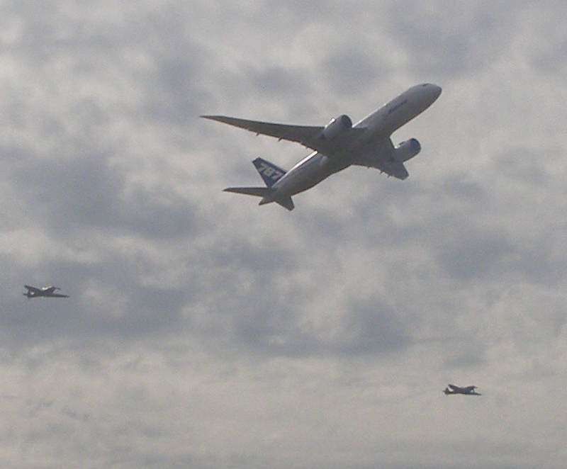 N787BX - Boeing
