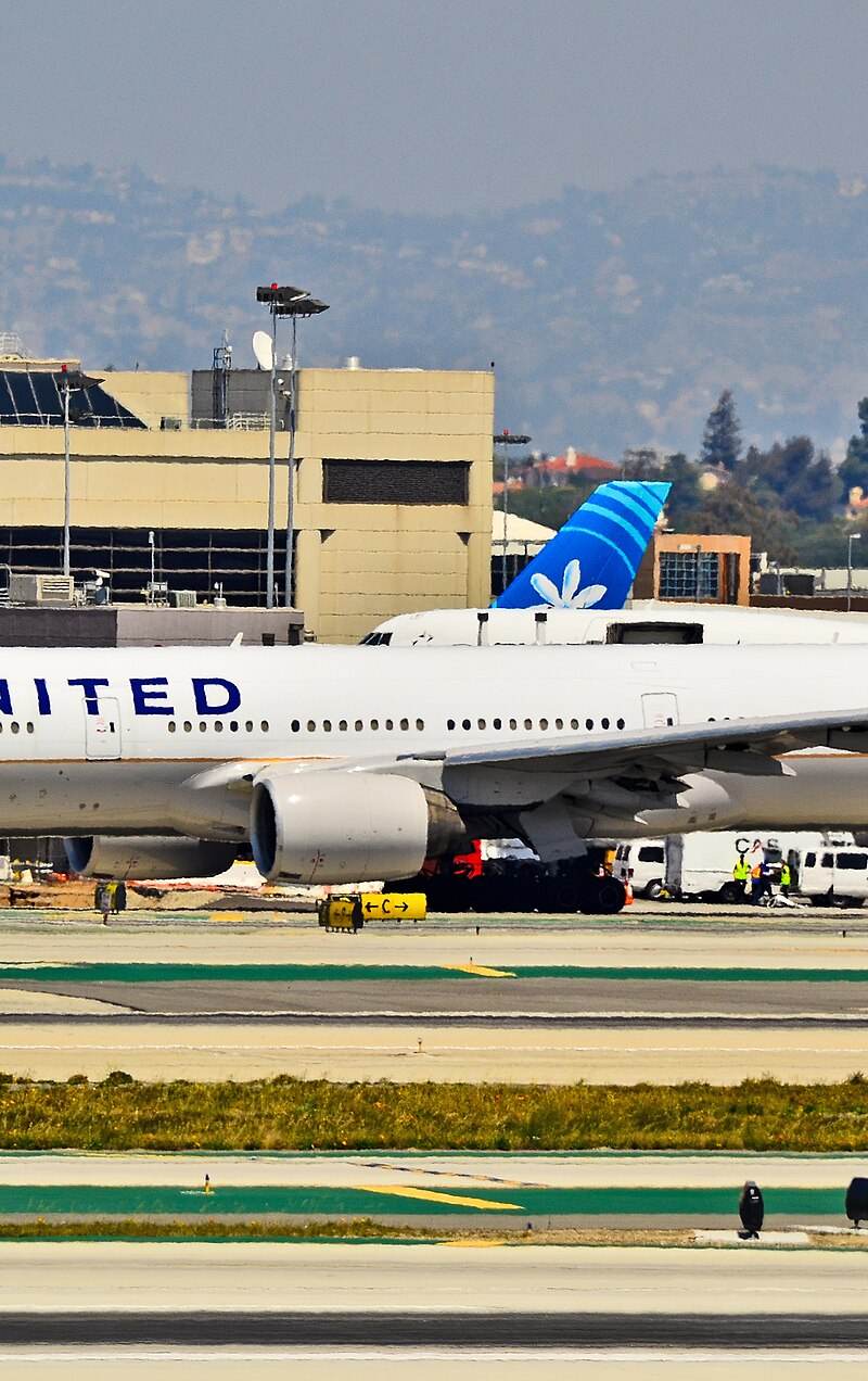 N788UA - Boeing