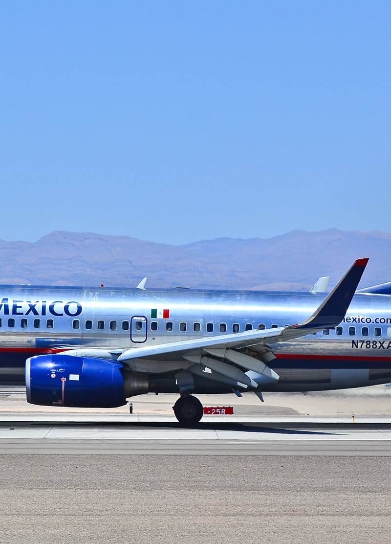 N788XA - Twin-engine aircraft
