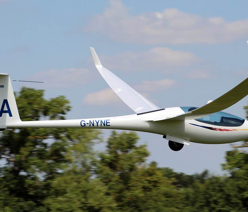 G-NYNE - Glider