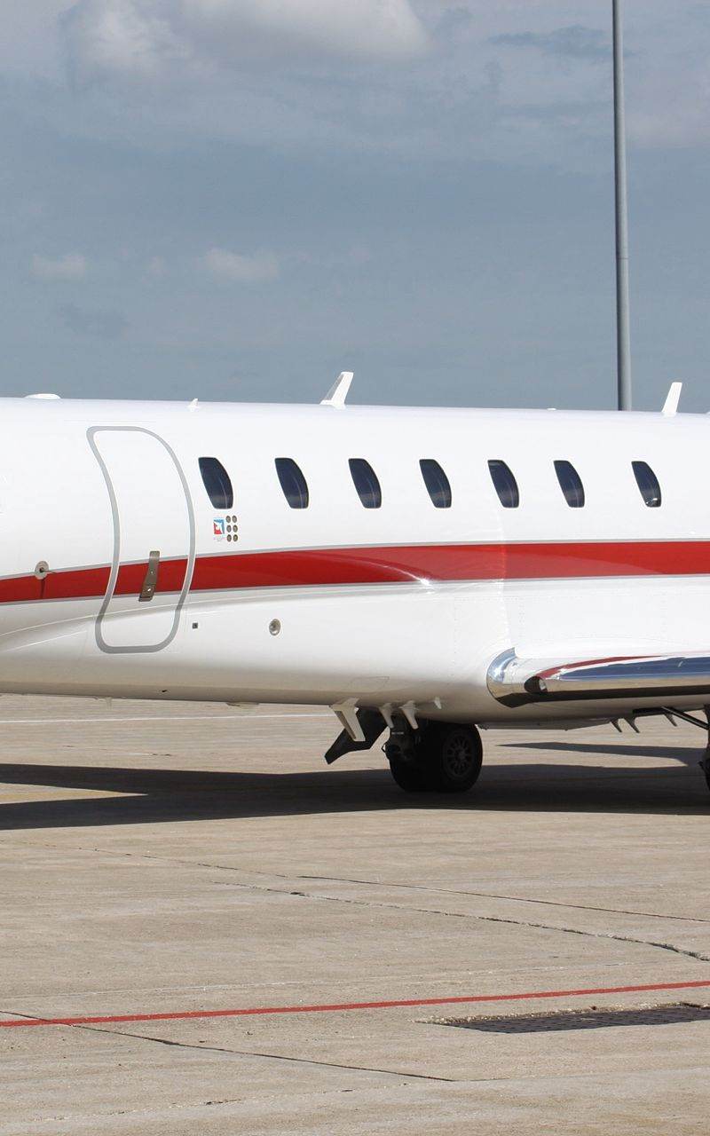 N789H - Business jet
