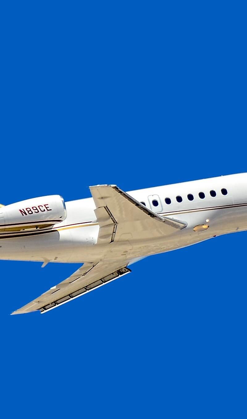N89CE - Business jet