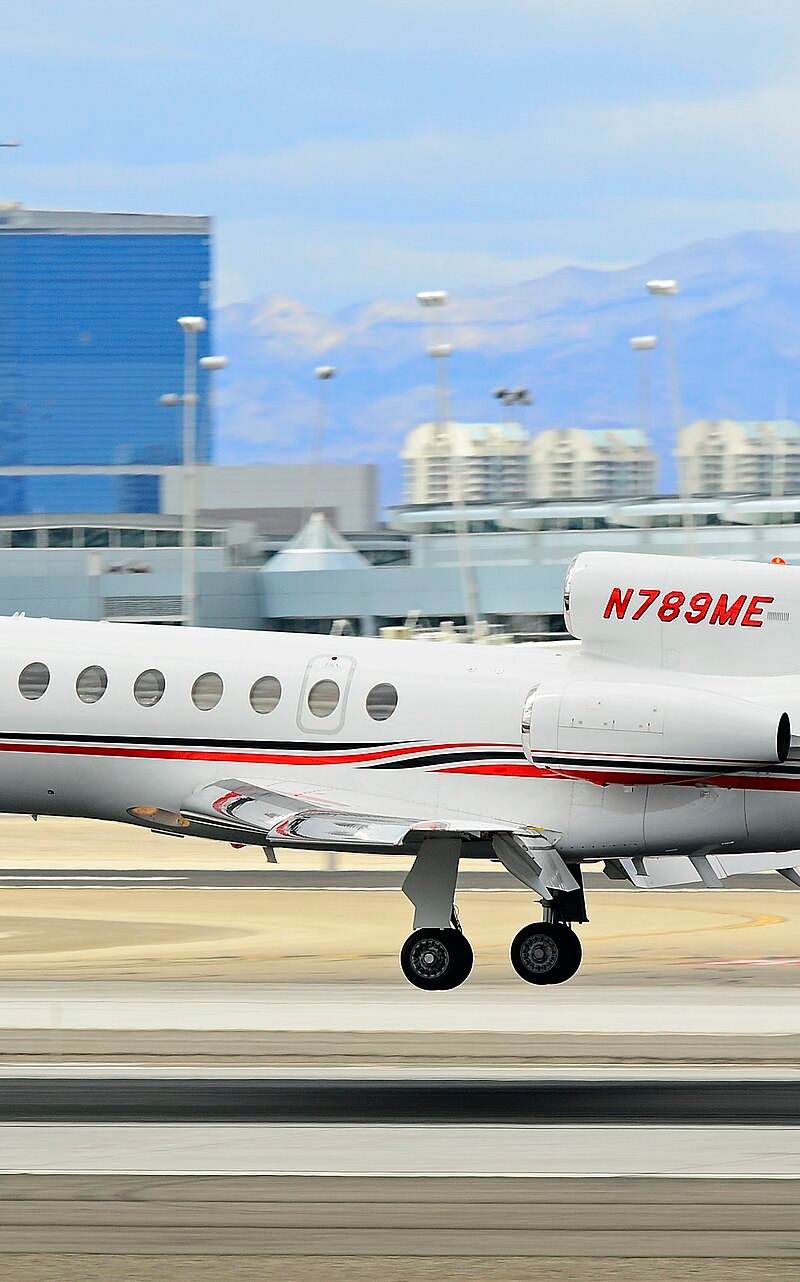 N789ME - Business jet