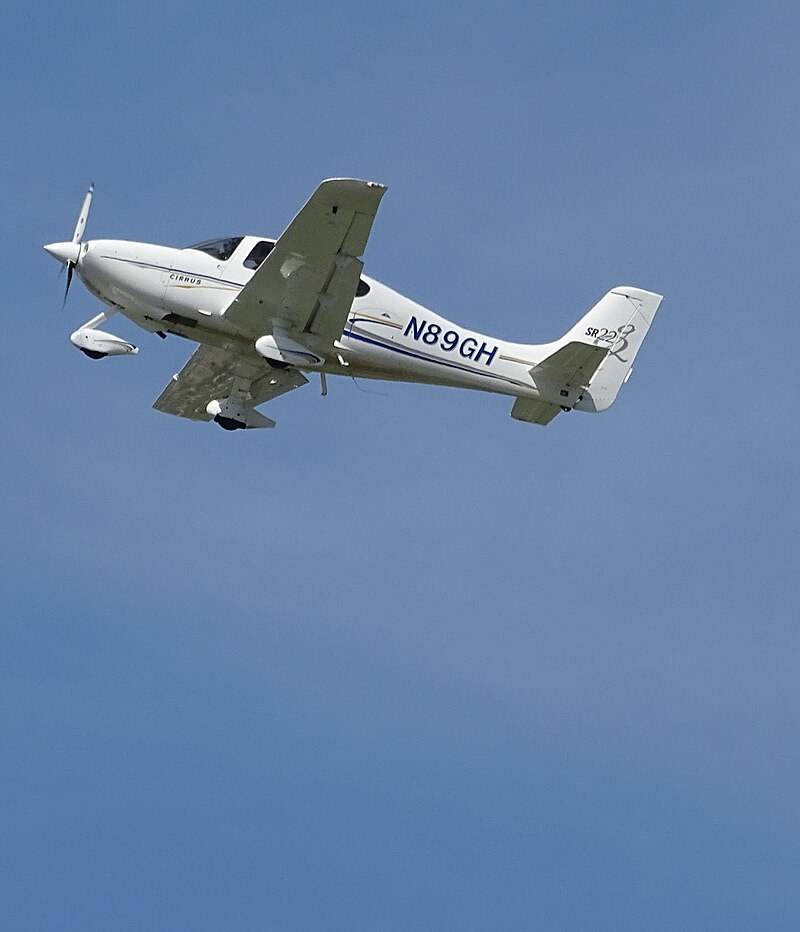 N89GH - Cirrus