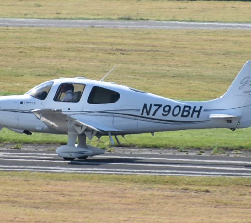 N790BH - Cirrus