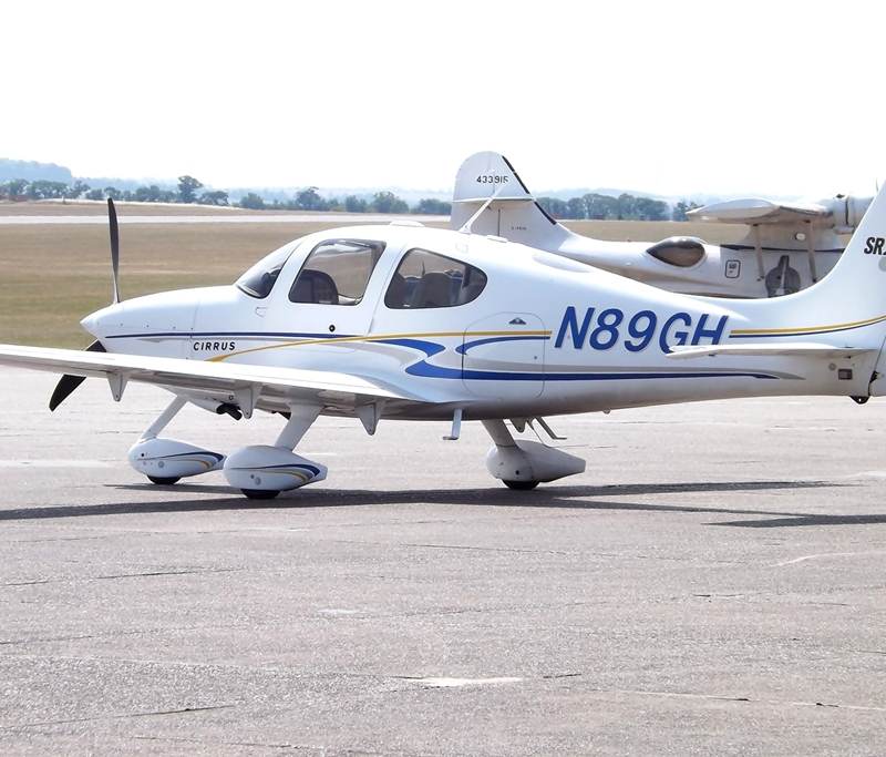 N89GH - Cirrus