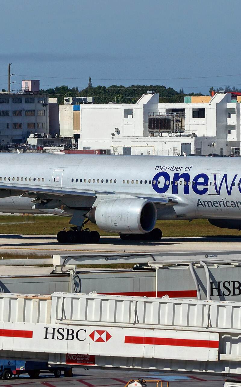 N791AN - Twin-engine aircraft