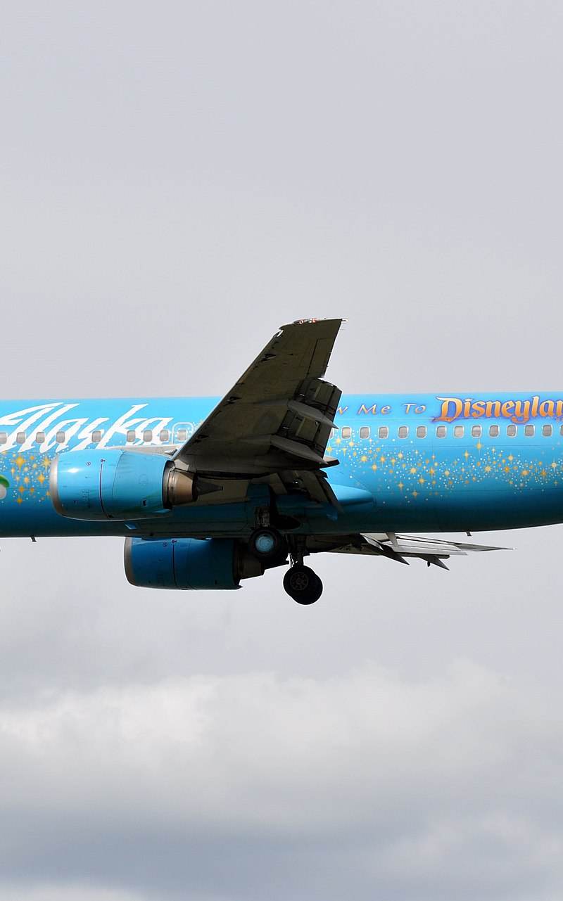 N791AS - Twin-engine aircraft