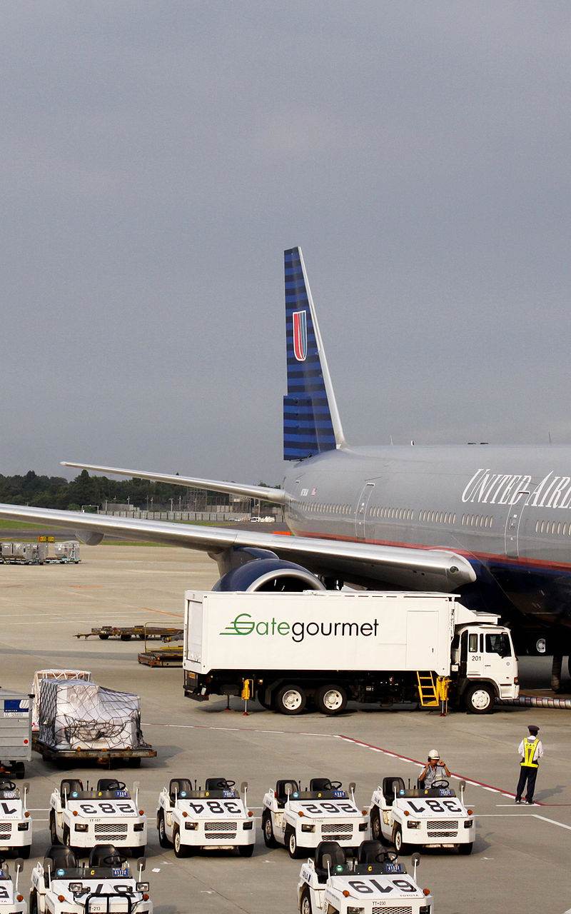 N791UA - Twin-engine aircraft