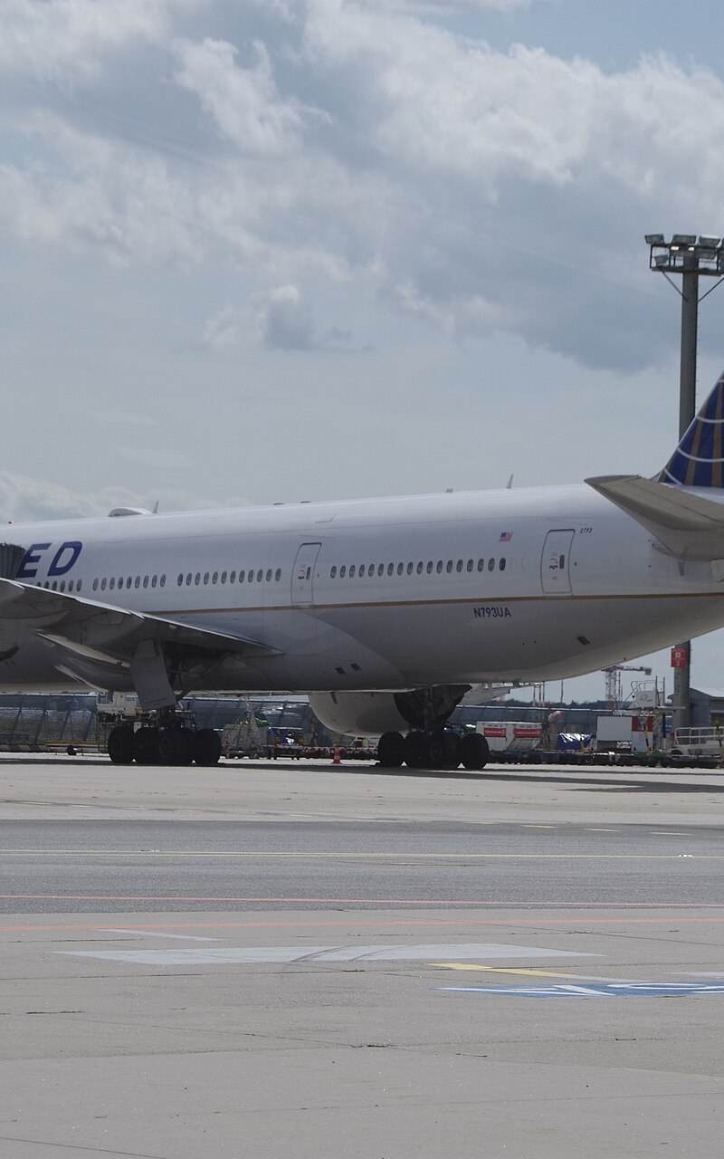 N793UA - Boeing