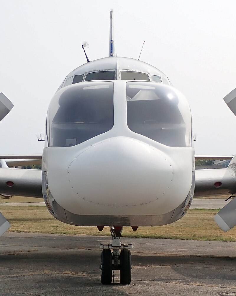  - Twin-engine aircraft