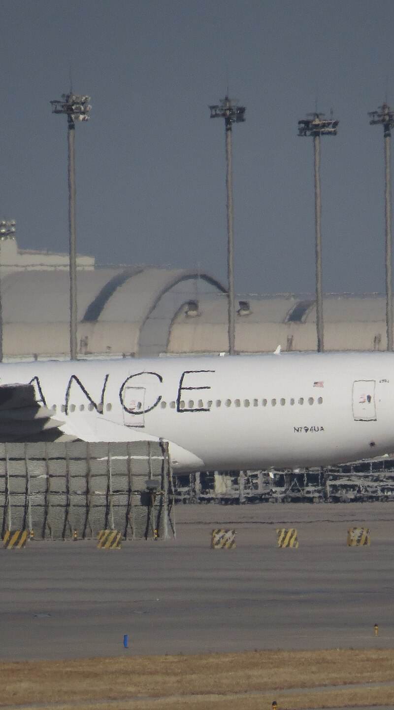 N794UA - Boeing