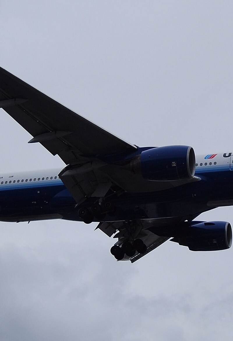 N795UA - Boeing