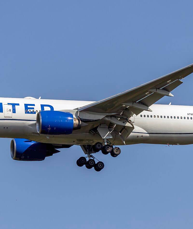 N795UA - Boeing