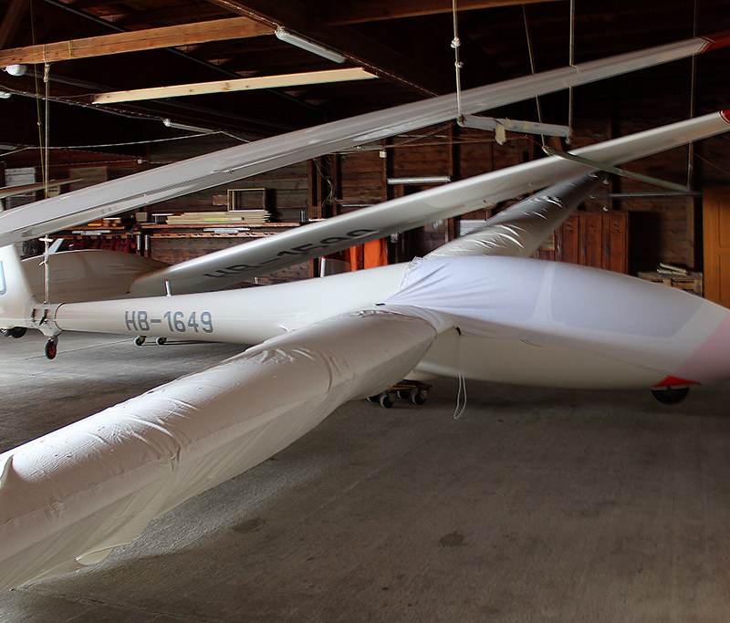 HB-1649 - Glider