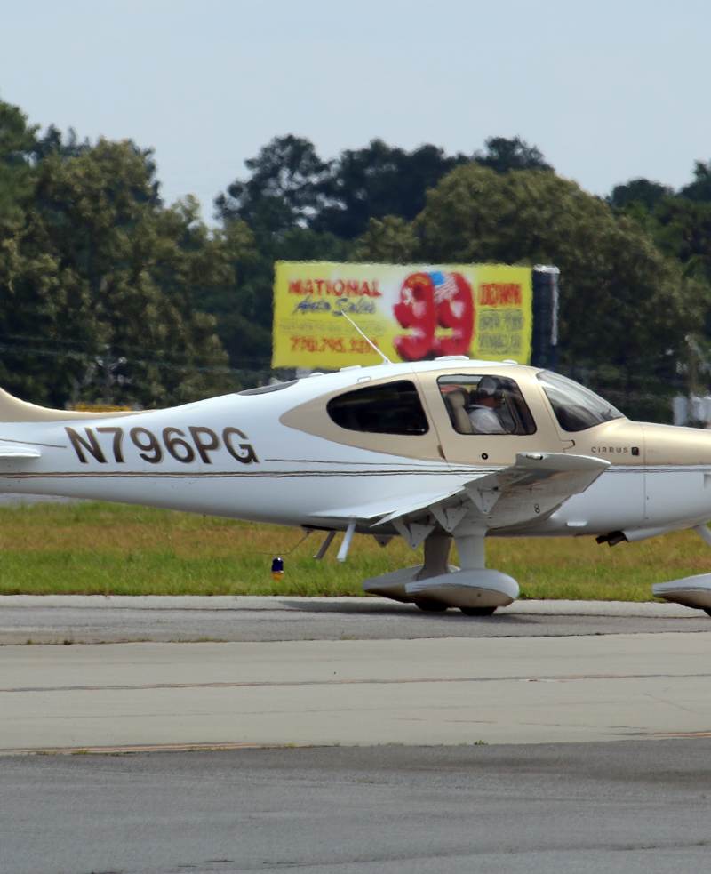 N796PG - Cirrus
