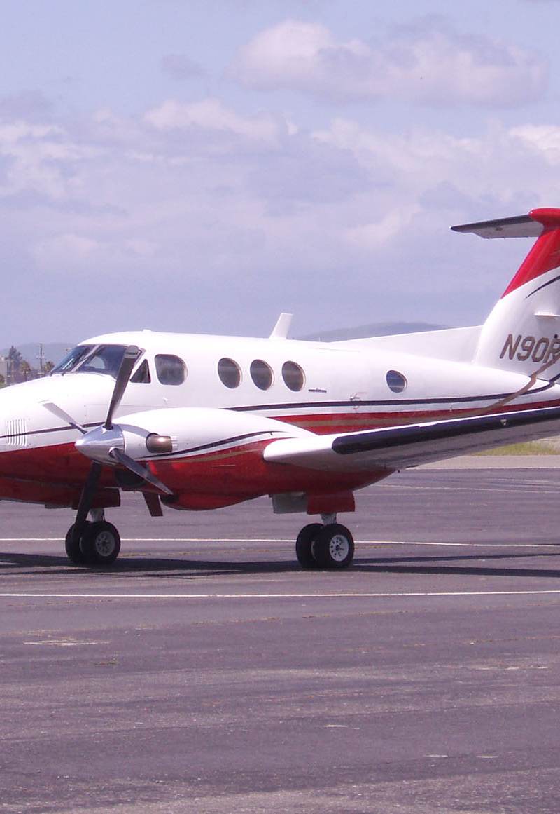 N90RT - Beechcraft