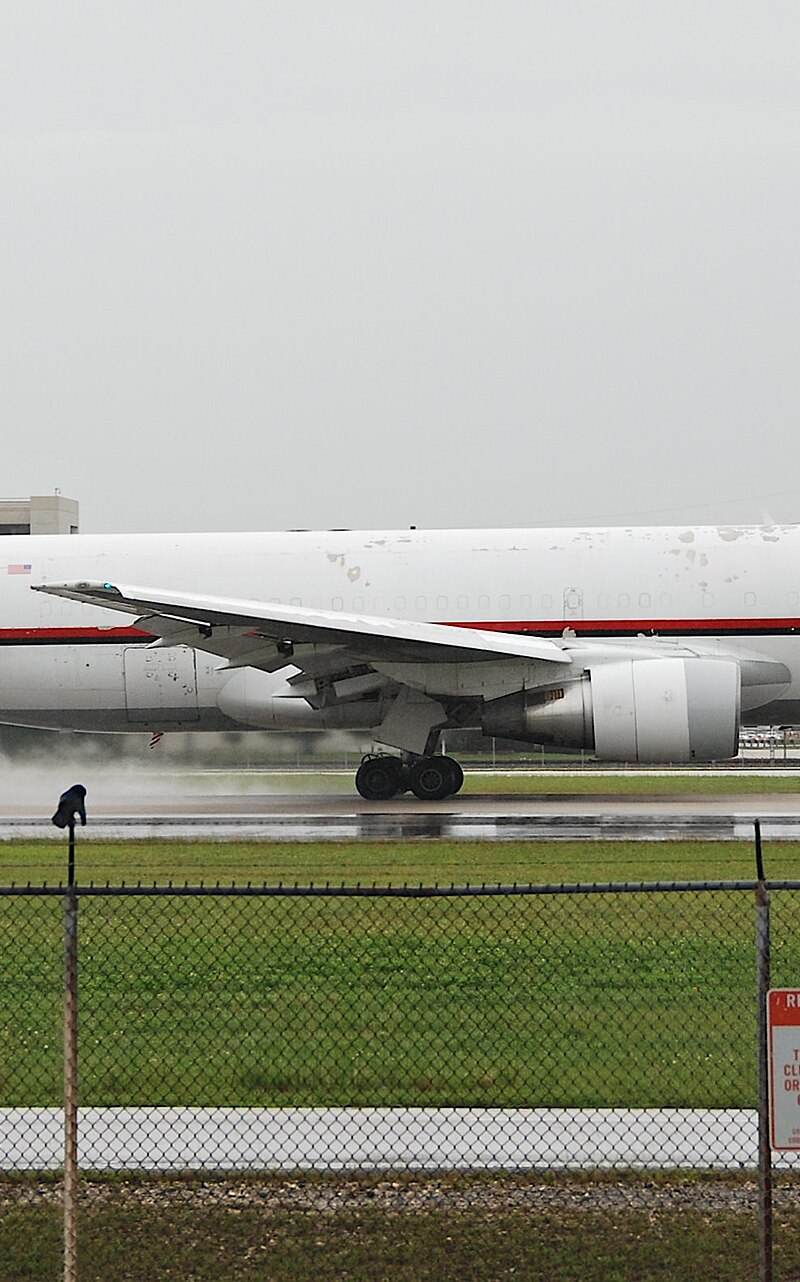 N797AX - Twin-engine aircraft