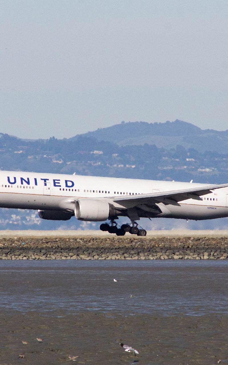 N798UA - Boeing