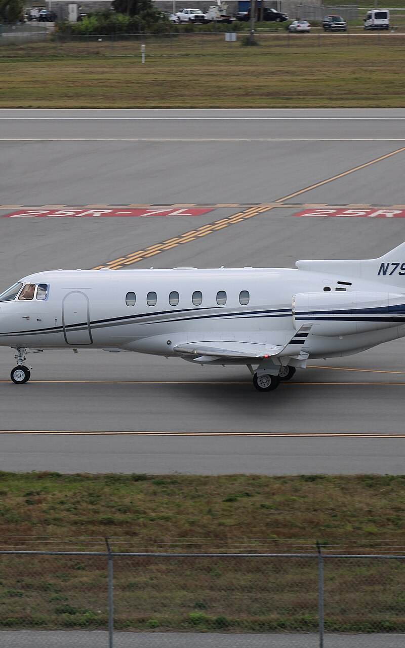N799AG - Business jet