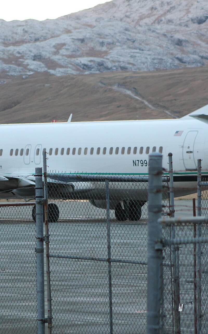 N799AS - Twin-engine aircraft