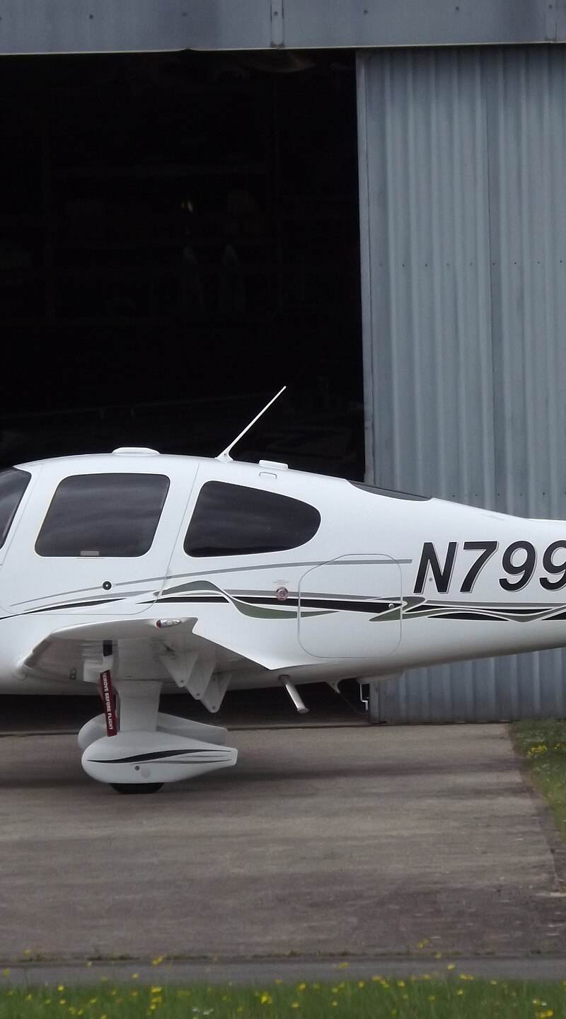 N799CD - Cirrus
