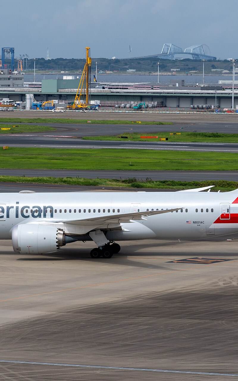 N801AC - Twin-engine aircraft