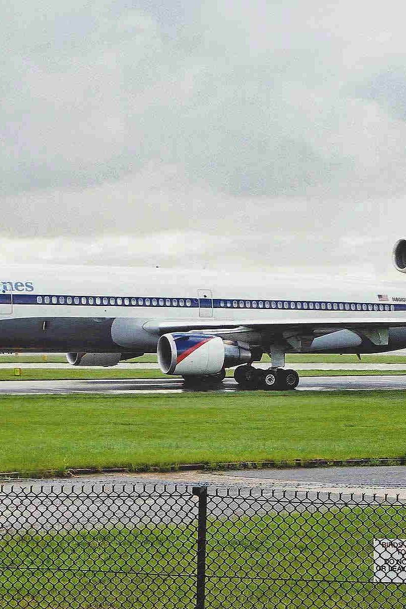 N801DE - Lockheed