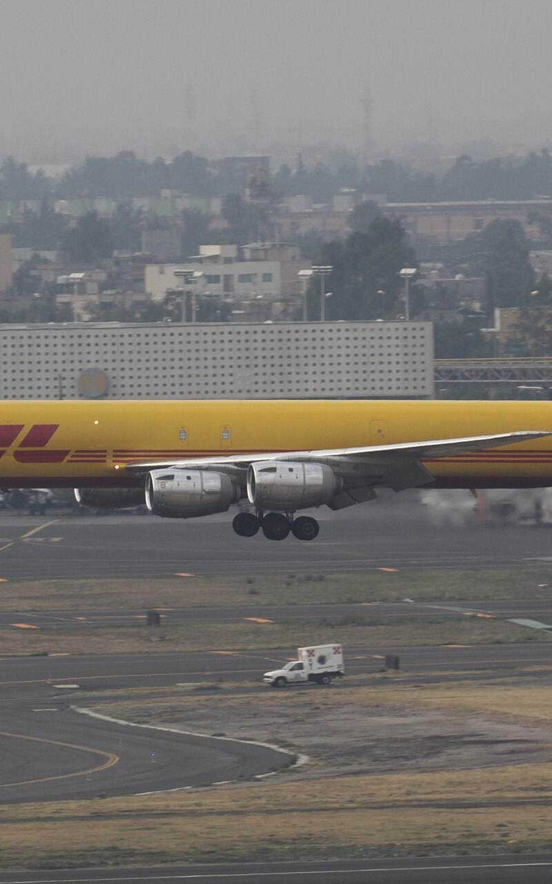 N801DH - Douglas