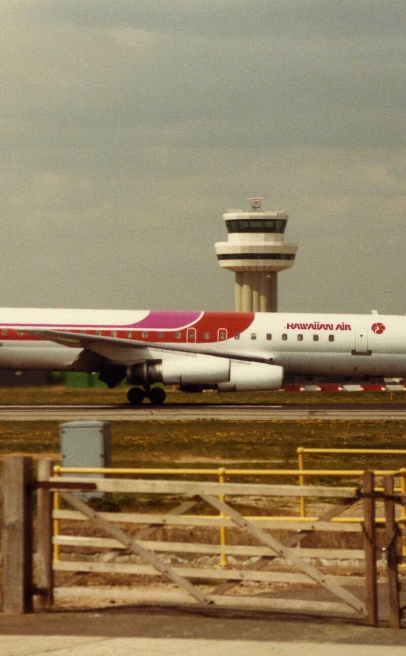 N802BN - Douglas