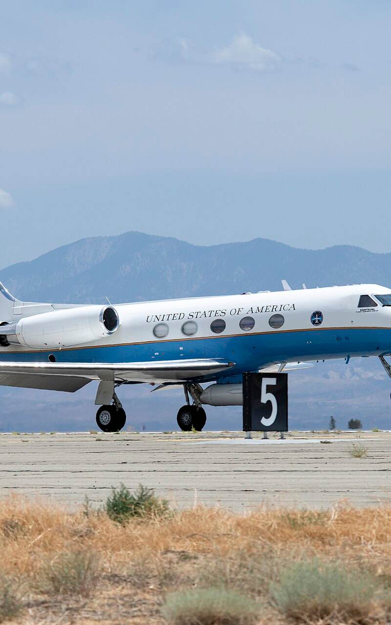 N802NA - Business jet