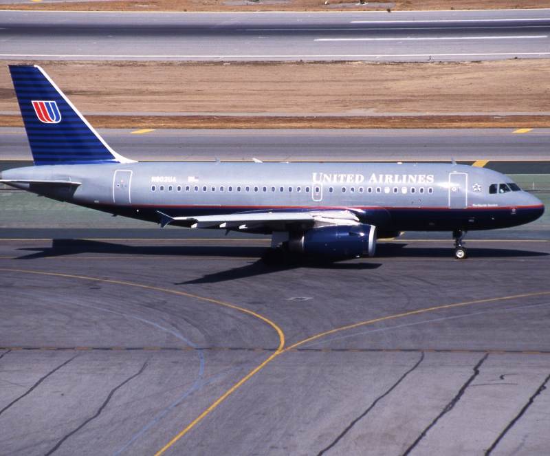 N802UA - Airbus