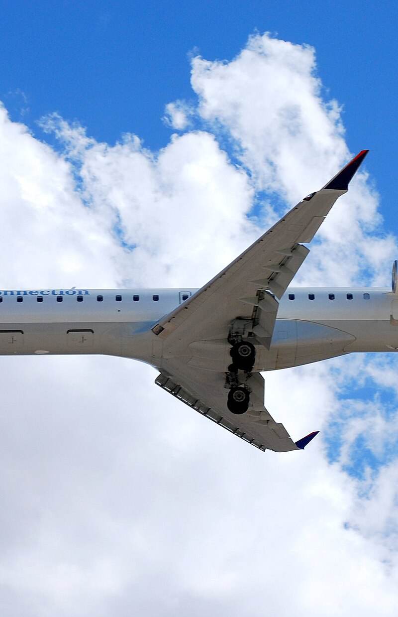 N803SK - Bombardier
