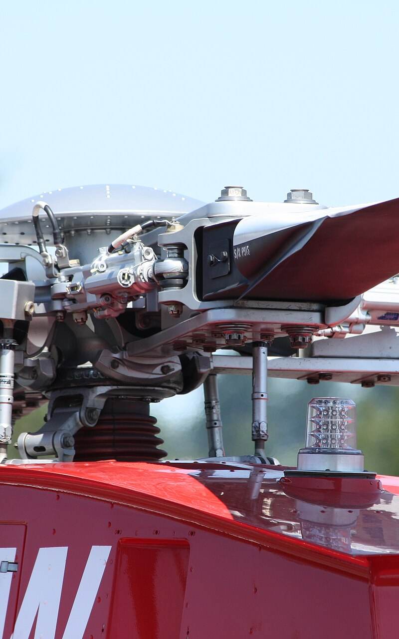 N1UW - Helicopter