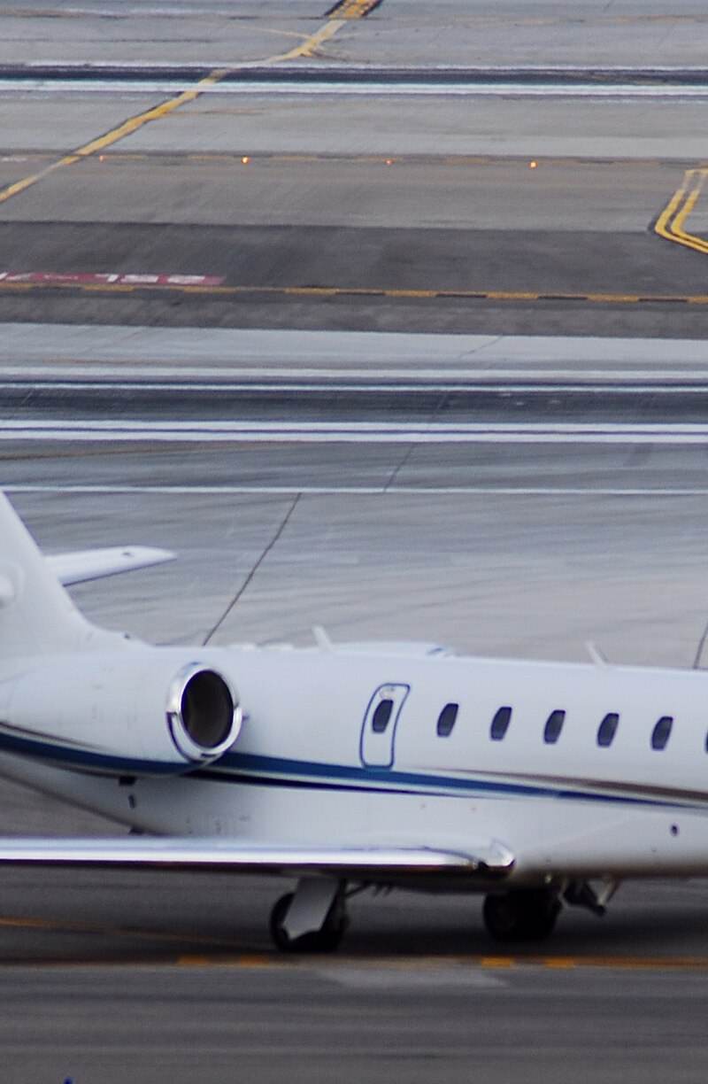 N805CS - Business jet