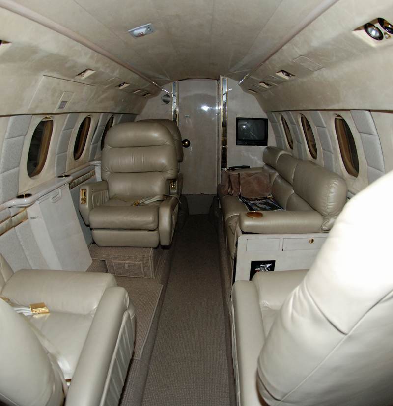 N805WD - Business jet