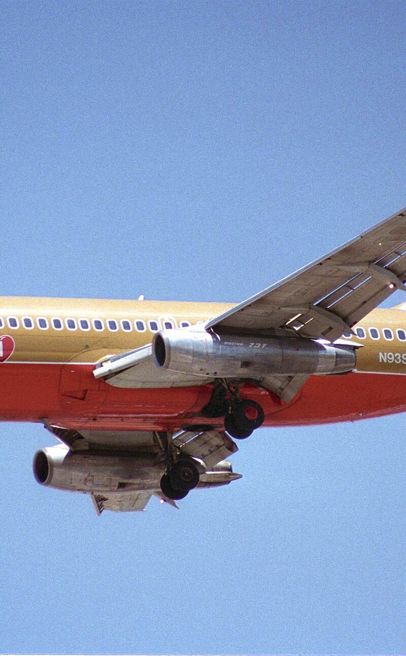 N93SW - Boeing