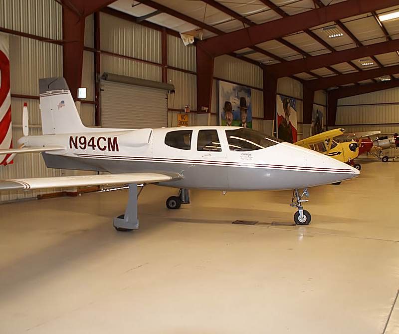 N94CM - Cirrus