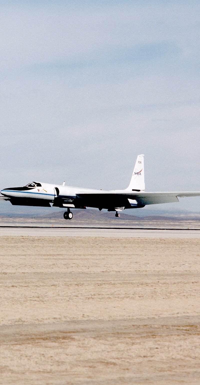 N806NA - Lockheed