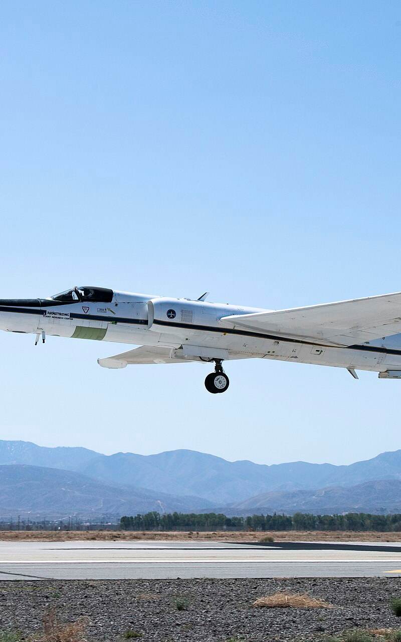 N806NA - Business jet