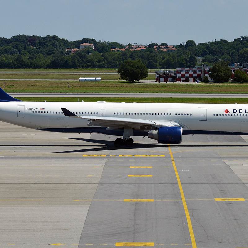 N806NW - Airbus