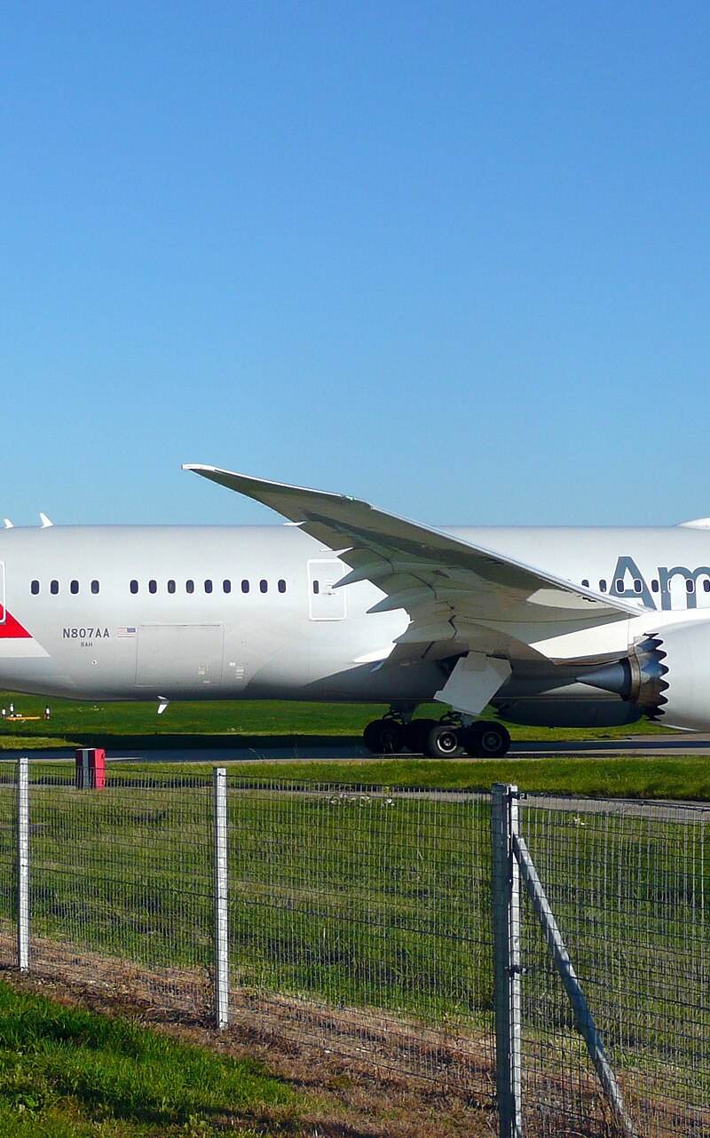 N807AA - Aircraft