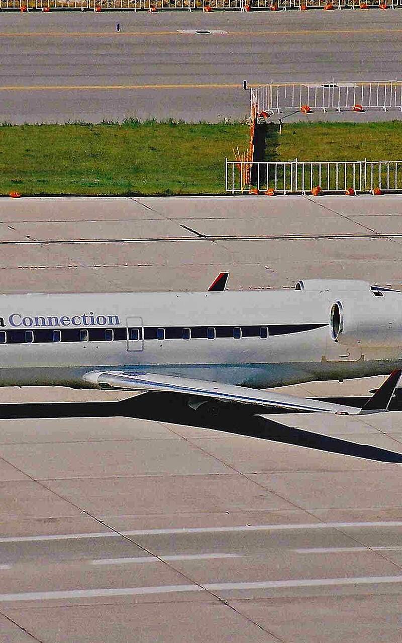 N807CA - Bombardier