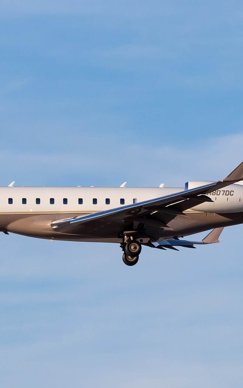 N807DC - Bombardier